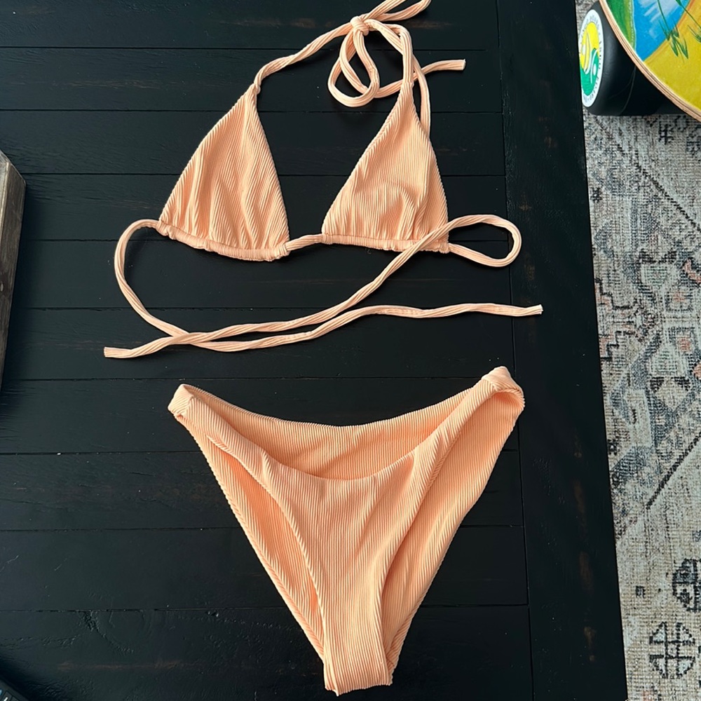 Kulani kini mango bikini